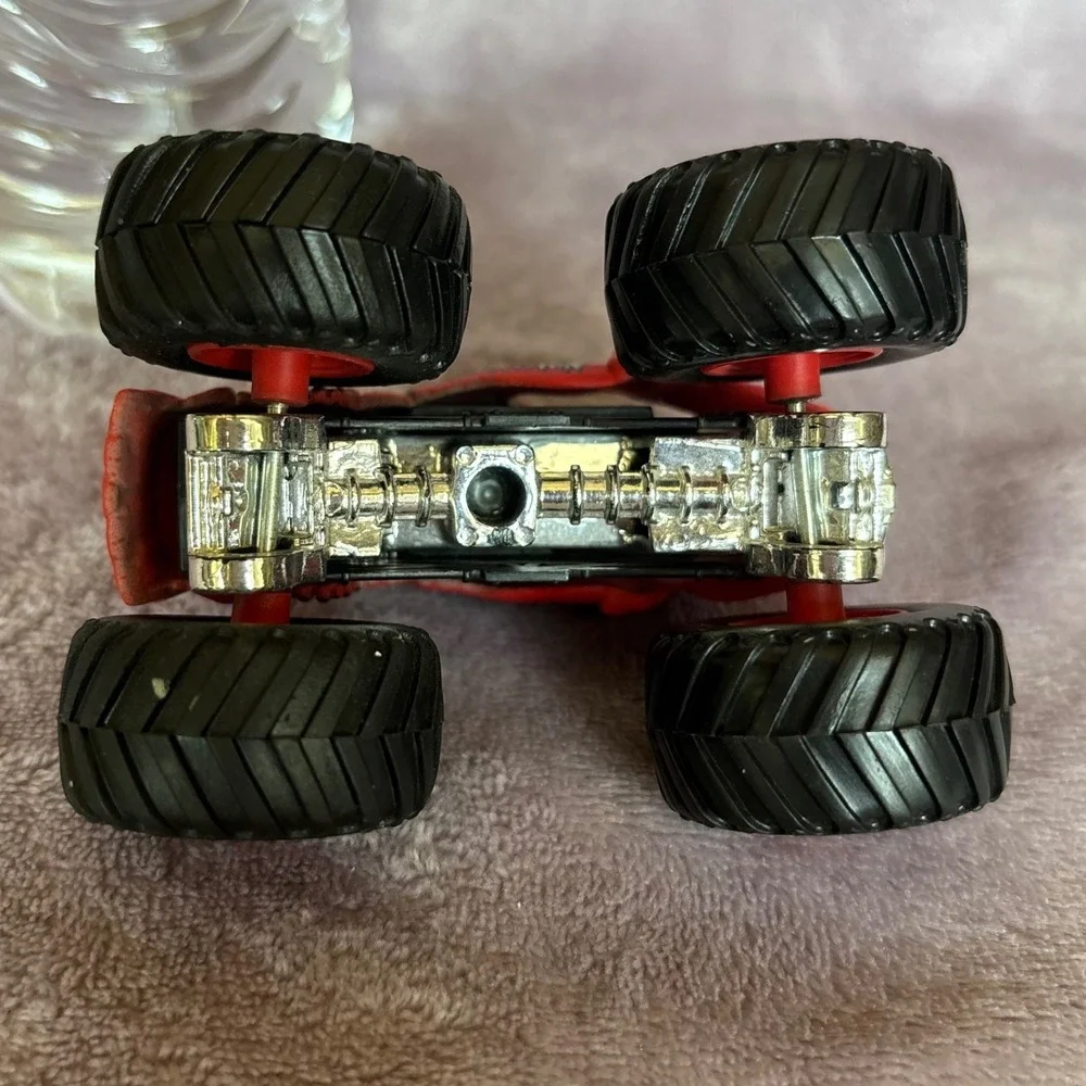 Hot Wheels Monster Jam Crushstation Lobster Monster Truck Red Diecast Toy